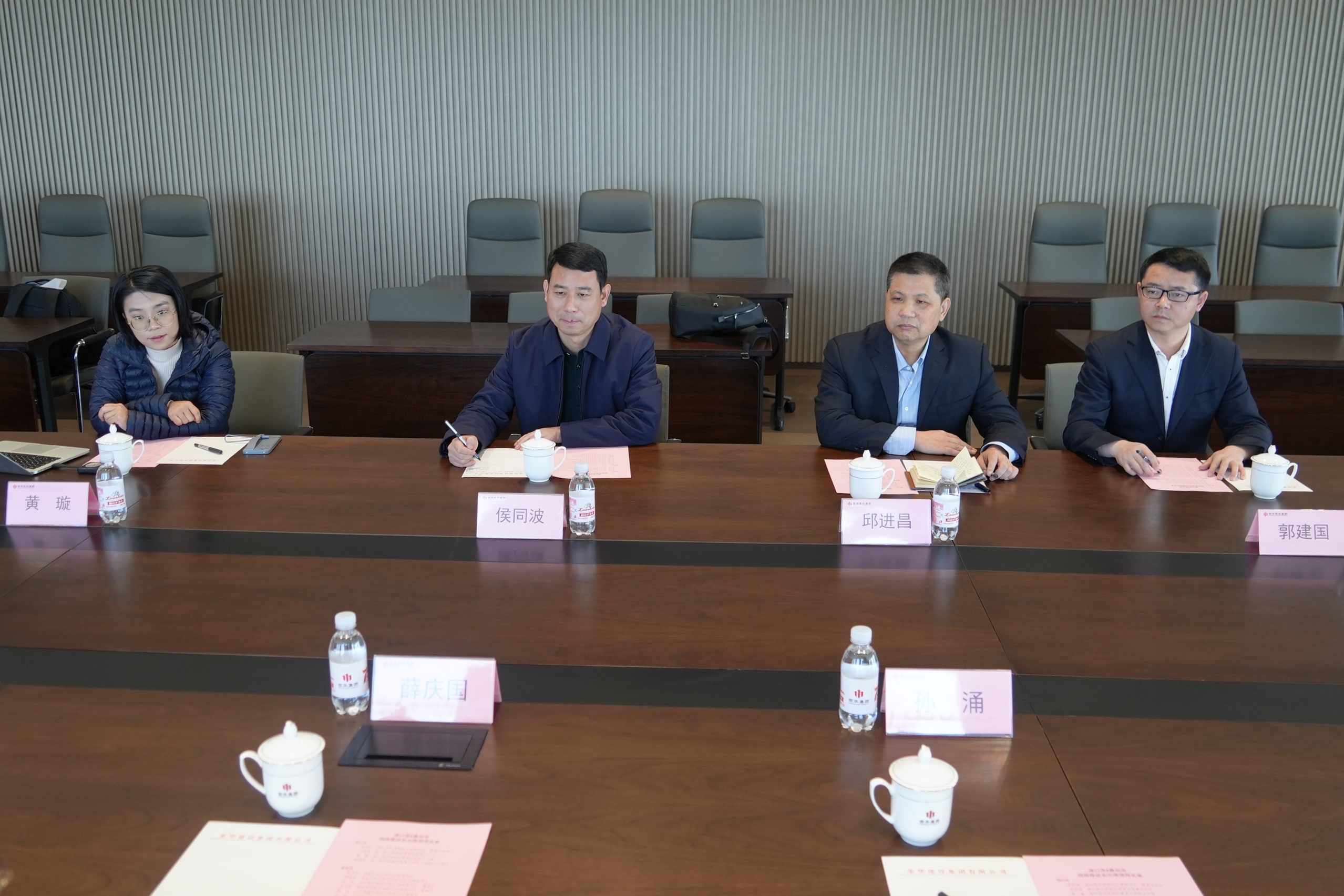 bccfc2d63acec00612654767ce485a4.jpg bccfc2d63acec00612654767ce485a4.jpg