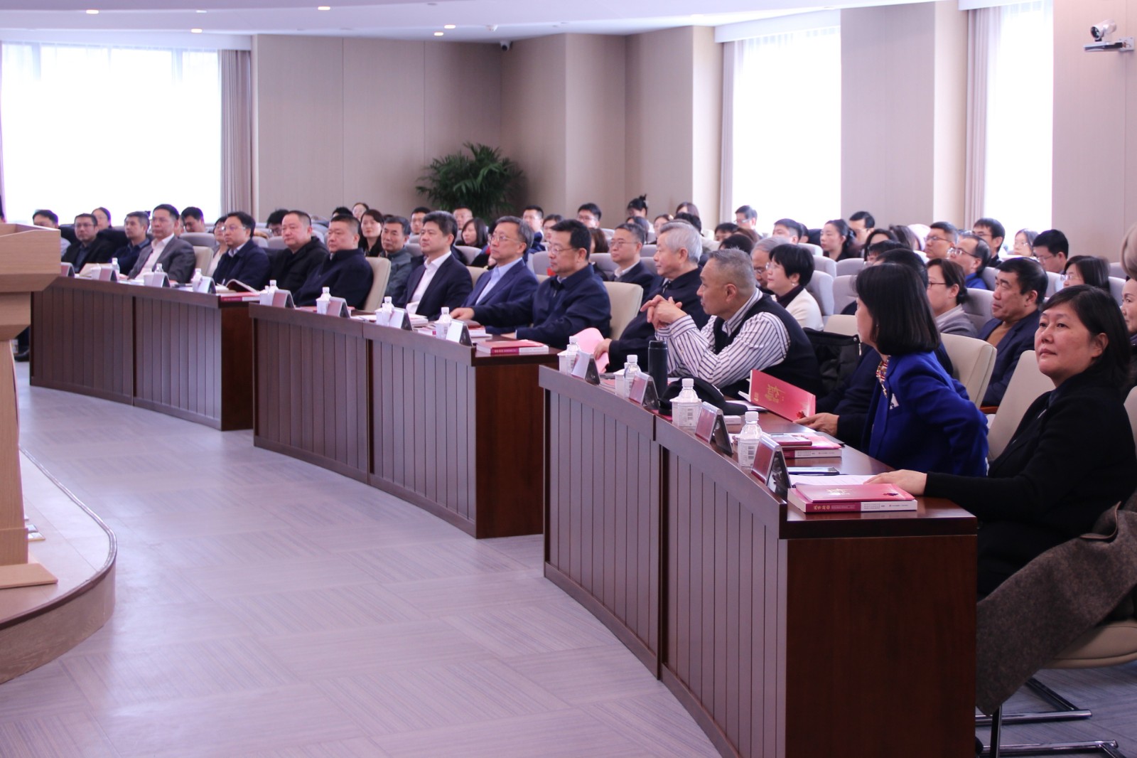 會場.jpg 會場.jpg